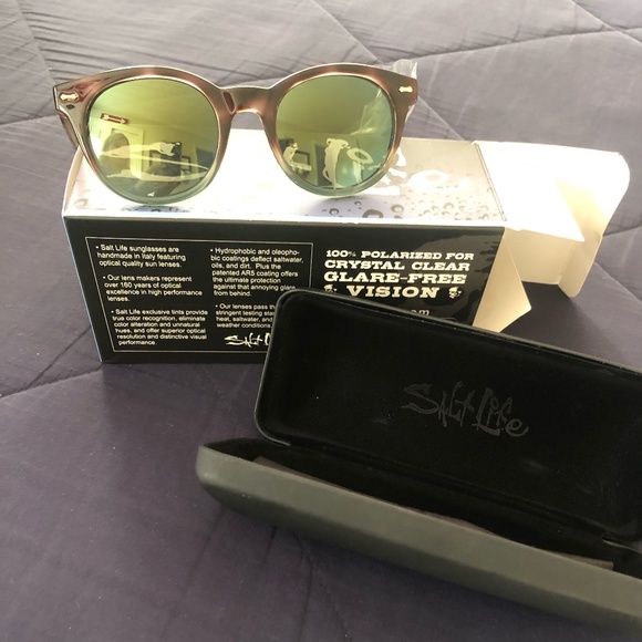 Saltlife Sunglasses - Picture 6 of 6
